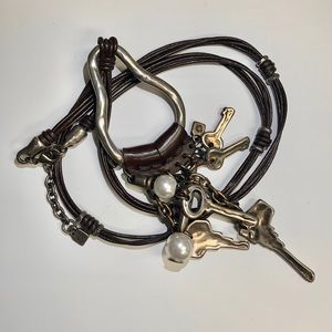 Uno de 50 Man Ojo Pearl Key Necklace